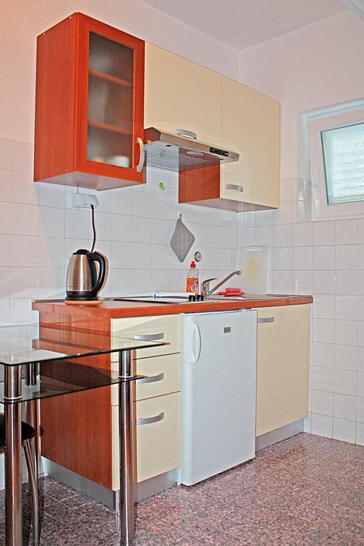 Bougainvillea Apartments มาคาร์สกา ภายนอก รูปภาพ