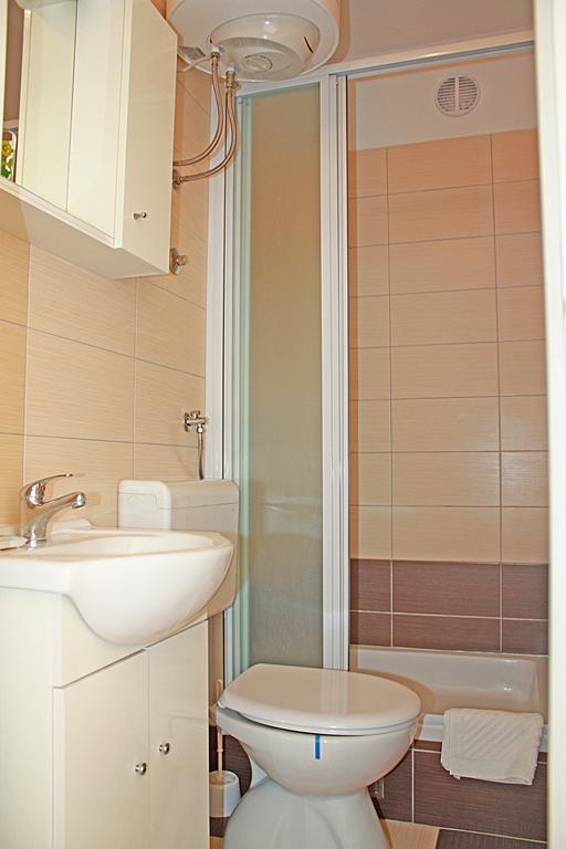 Bougainvillea Apartments มาคาร์สกา ภายนอก รูปภาพ