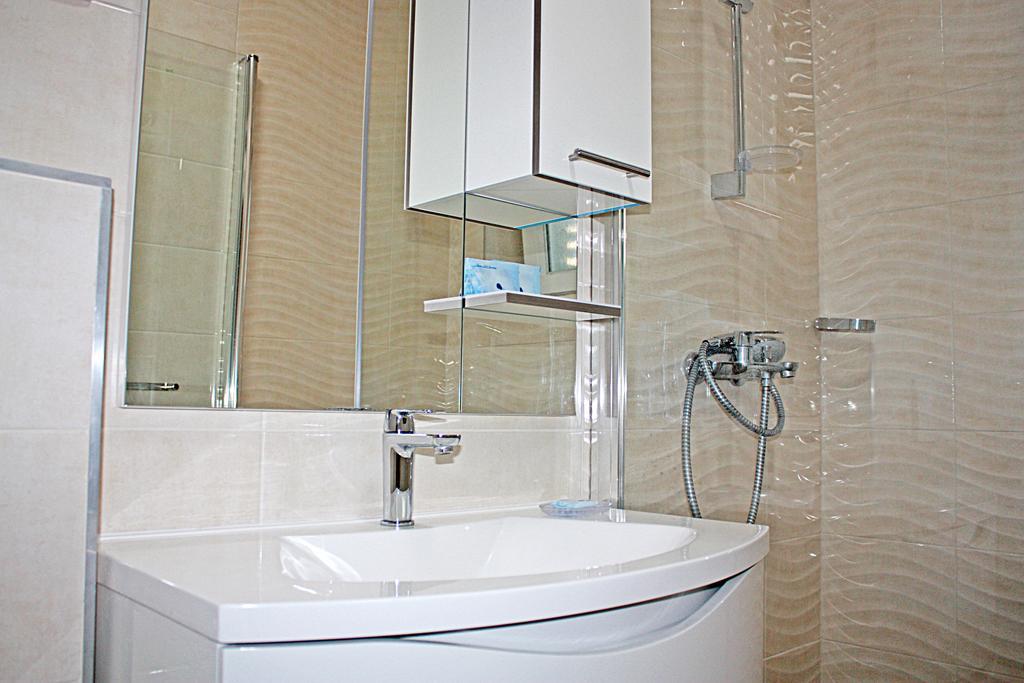 Bougainvillea Apartments มาคาร์สกา ภายนอก รูปภาพ