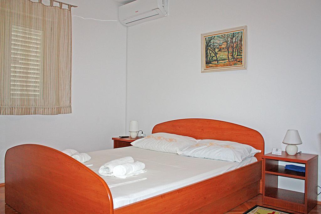 Bougainvillea Apartments มาคาร์สกา ภายนอก รูปภาพ